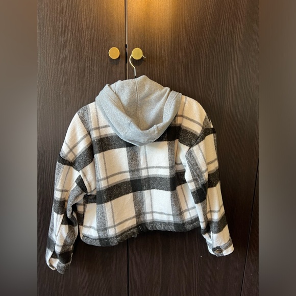 Sherpa Lined Plaid Shacket - Picture 3 of 4